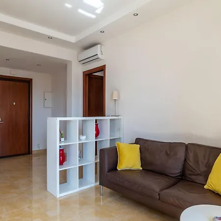 Guesthost - Bright In Monteverde Rzym