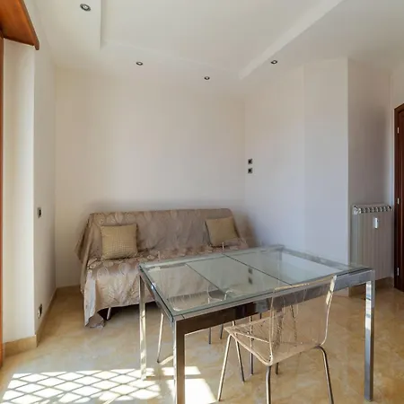 Guesthost - Bright In Monteverde Rzym